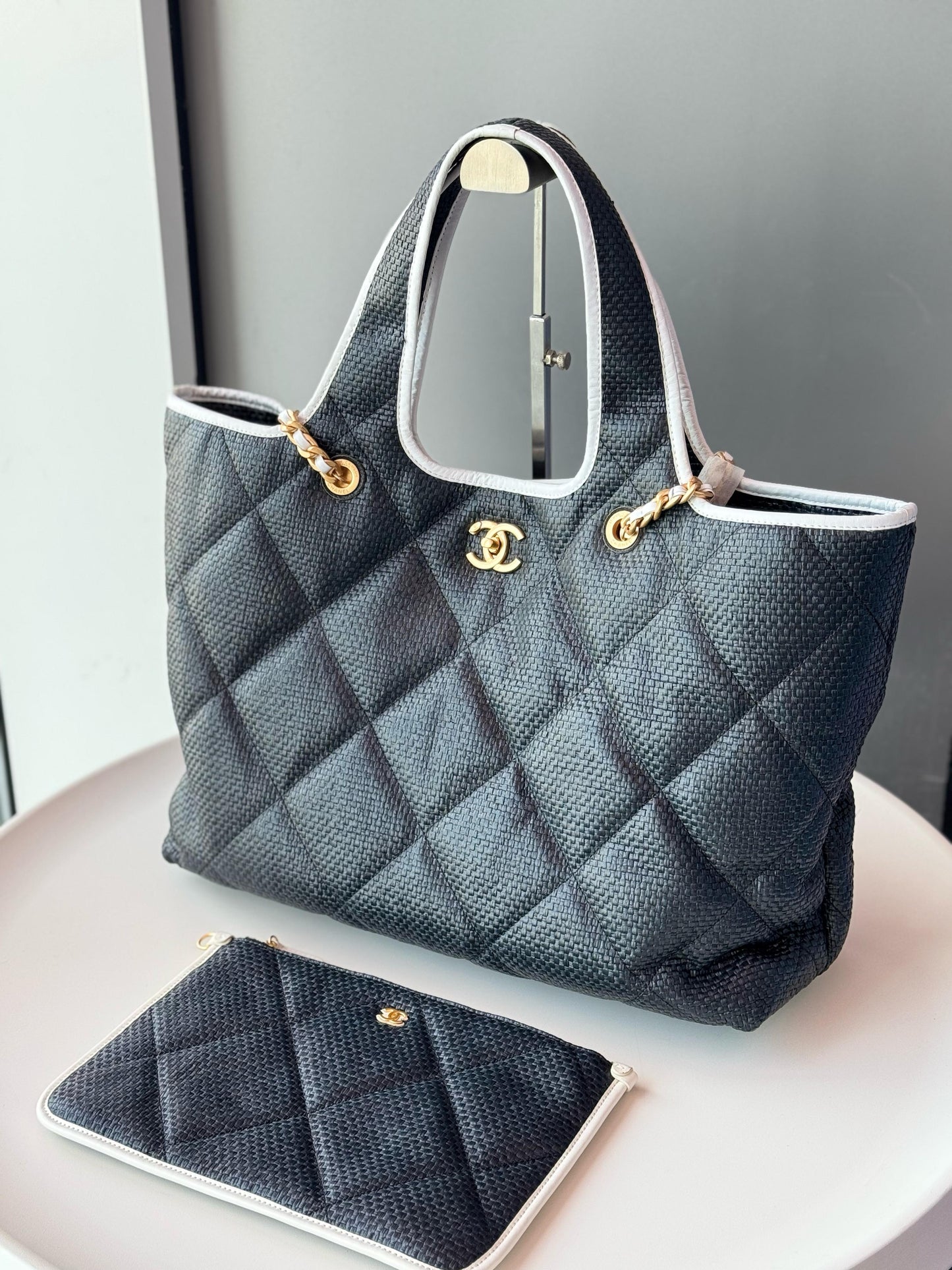CHANEL😍