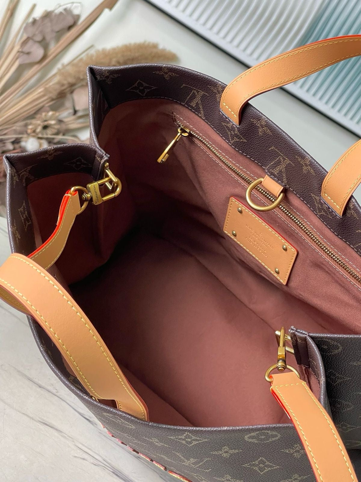 LV
