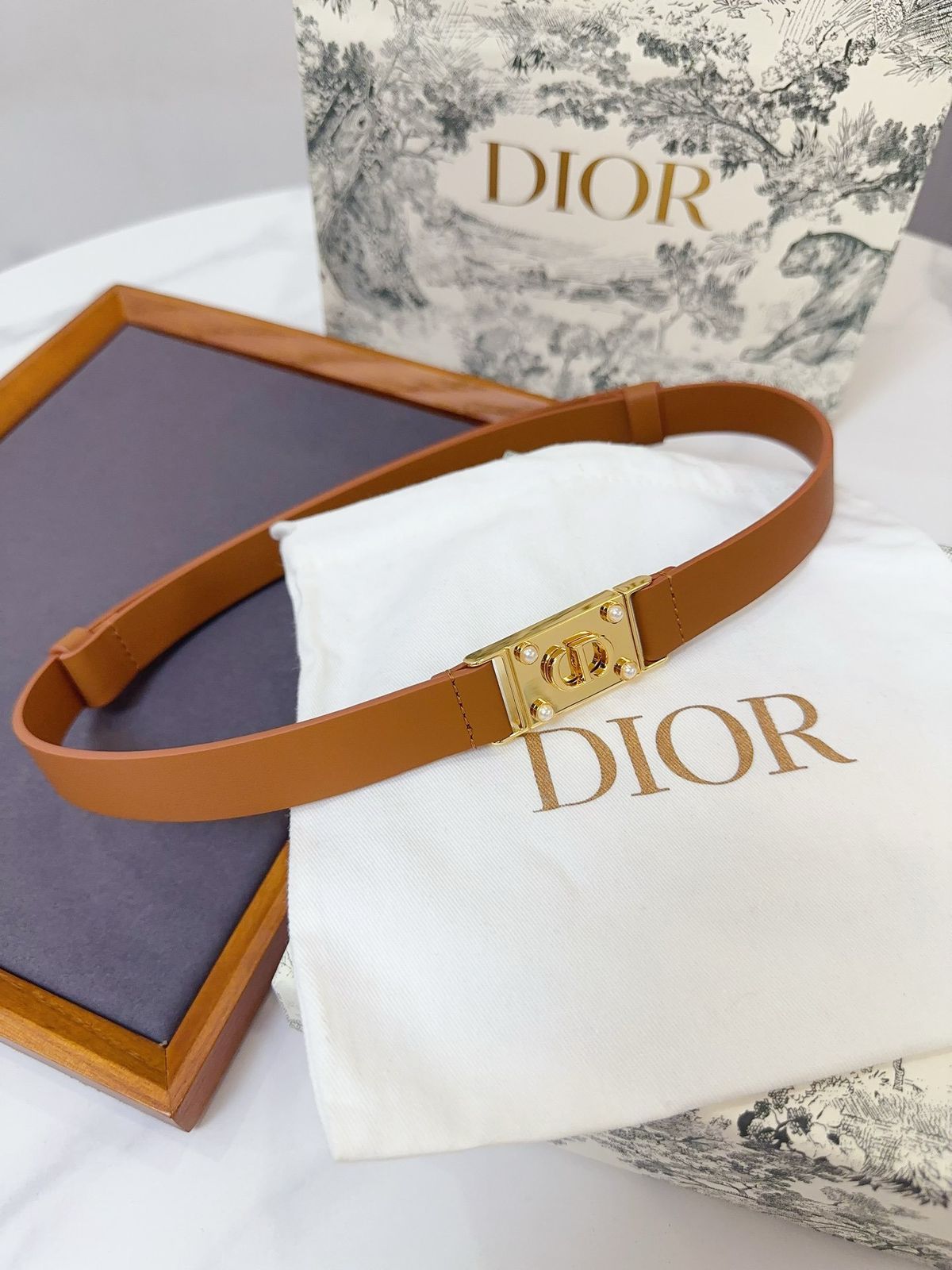 Dior