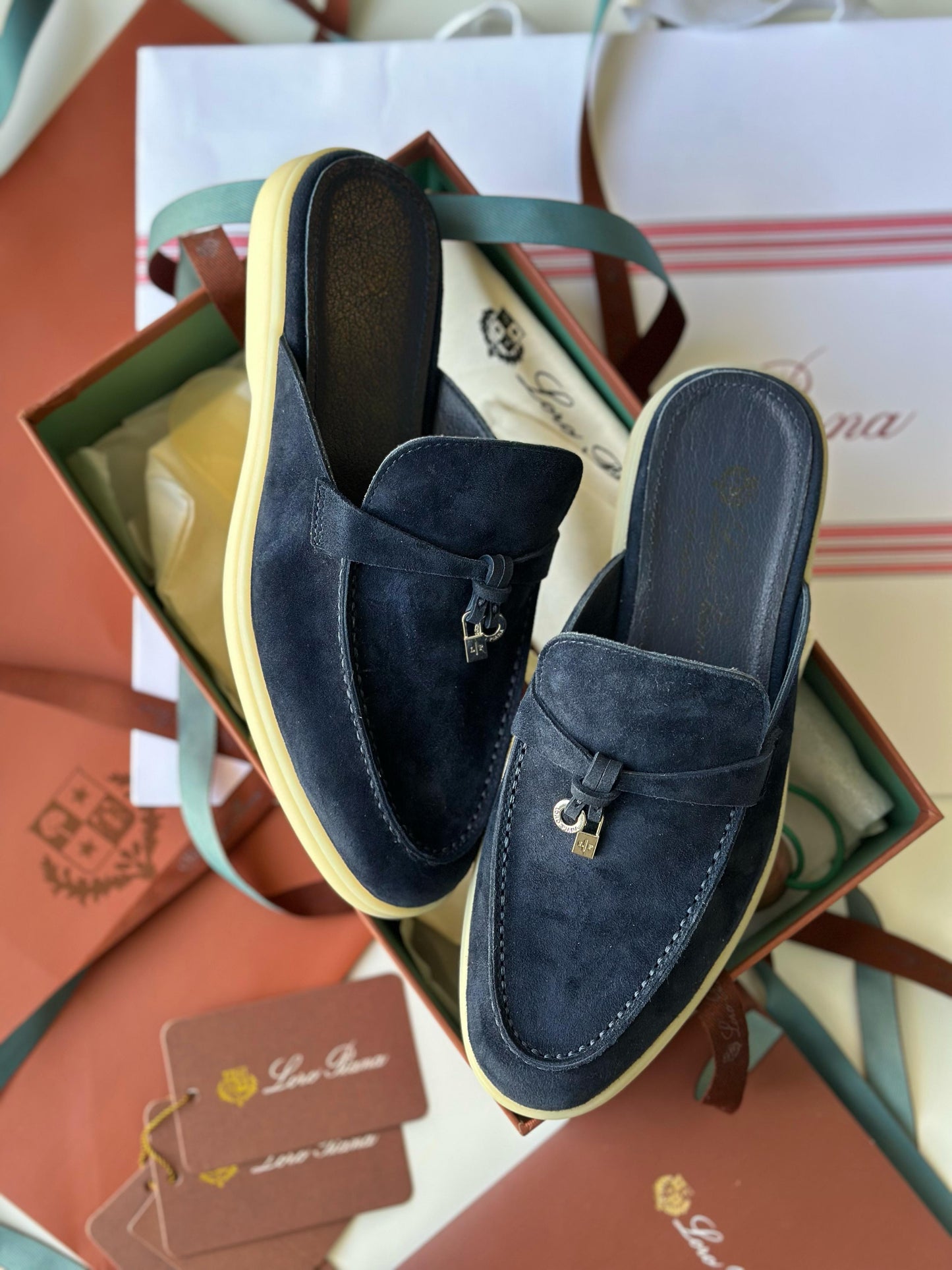LORO PIANA