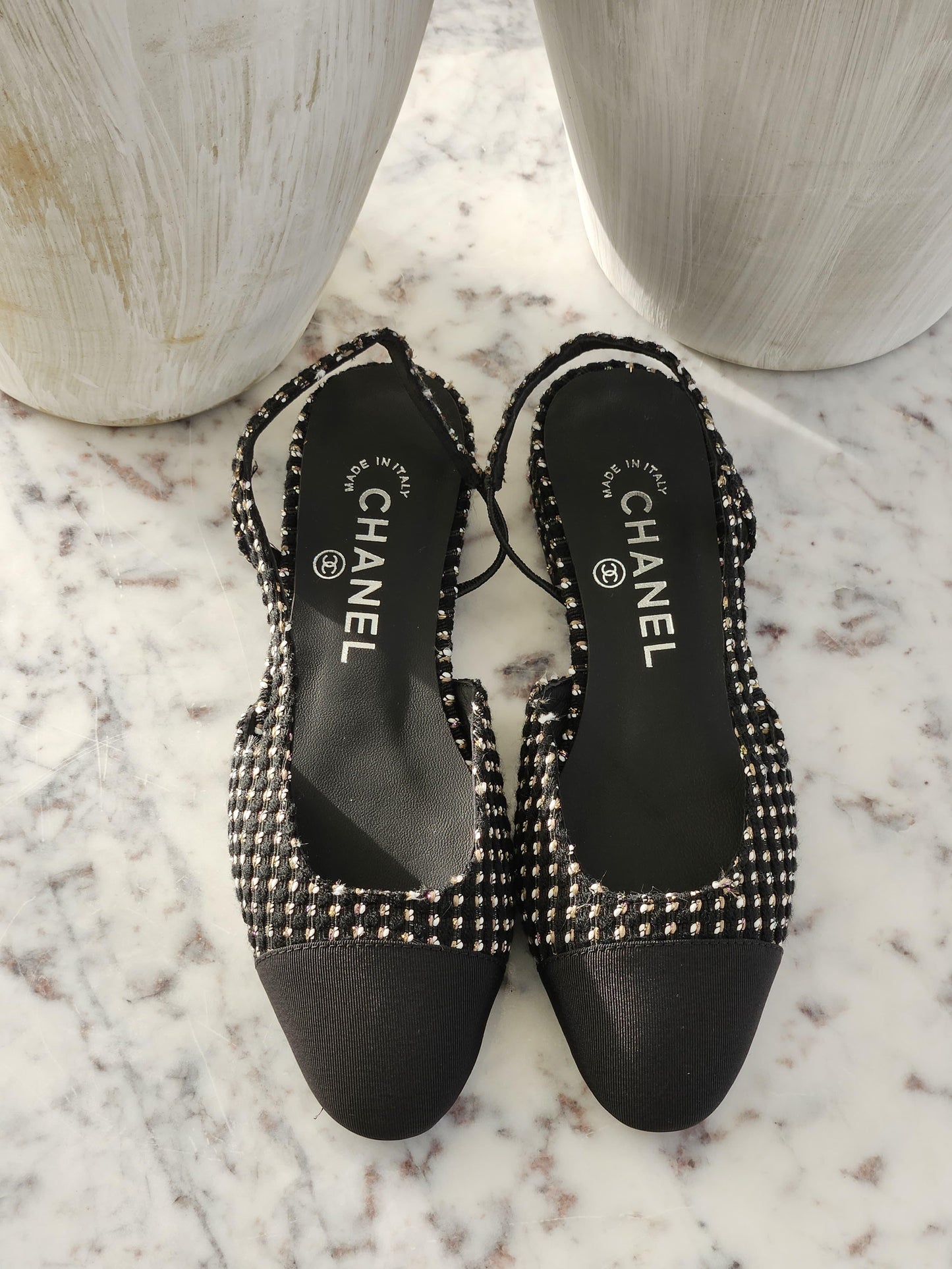 *CHANEL*