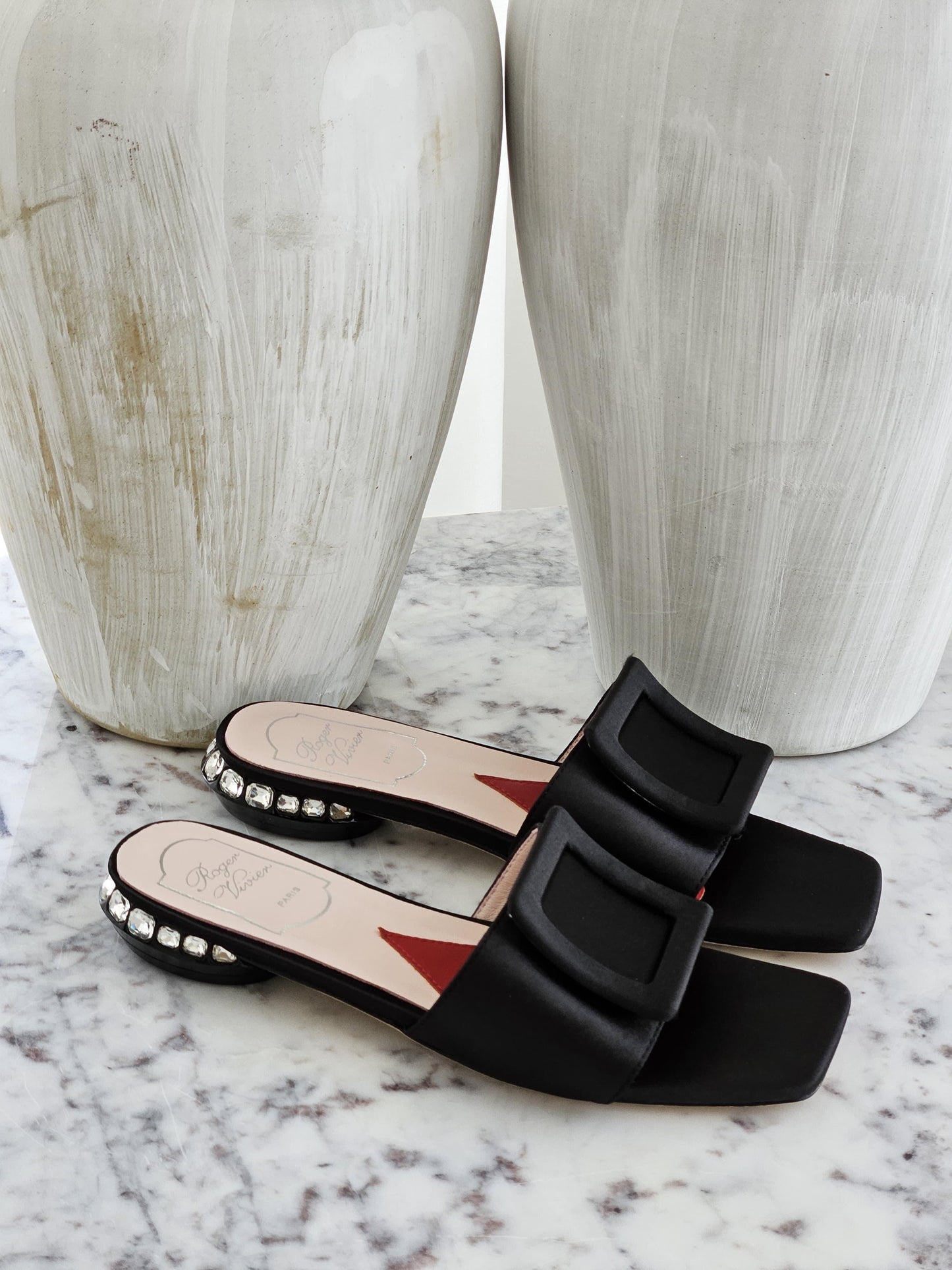 *Roger vivier*