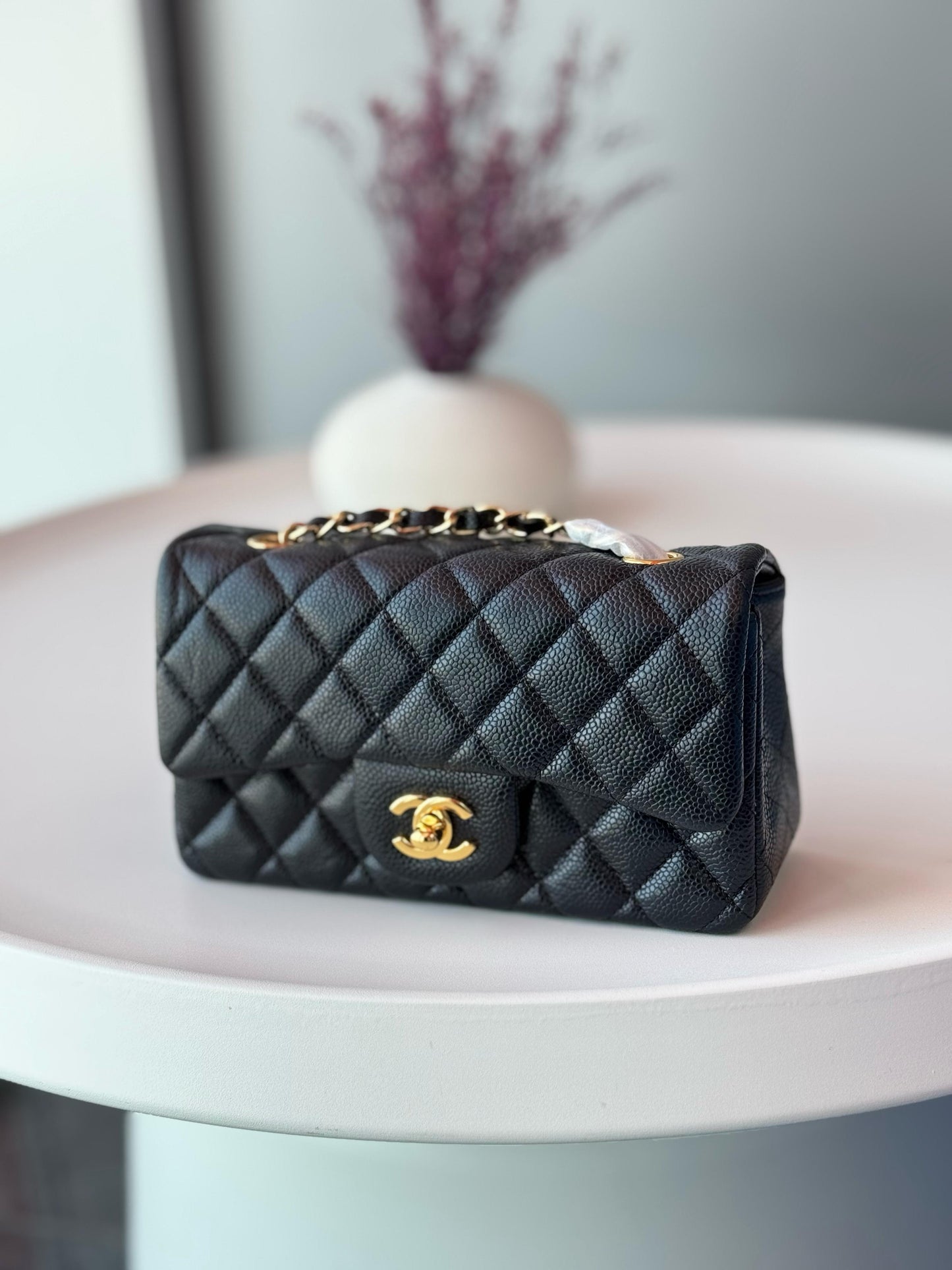 CHANEL😍(caviar leather )