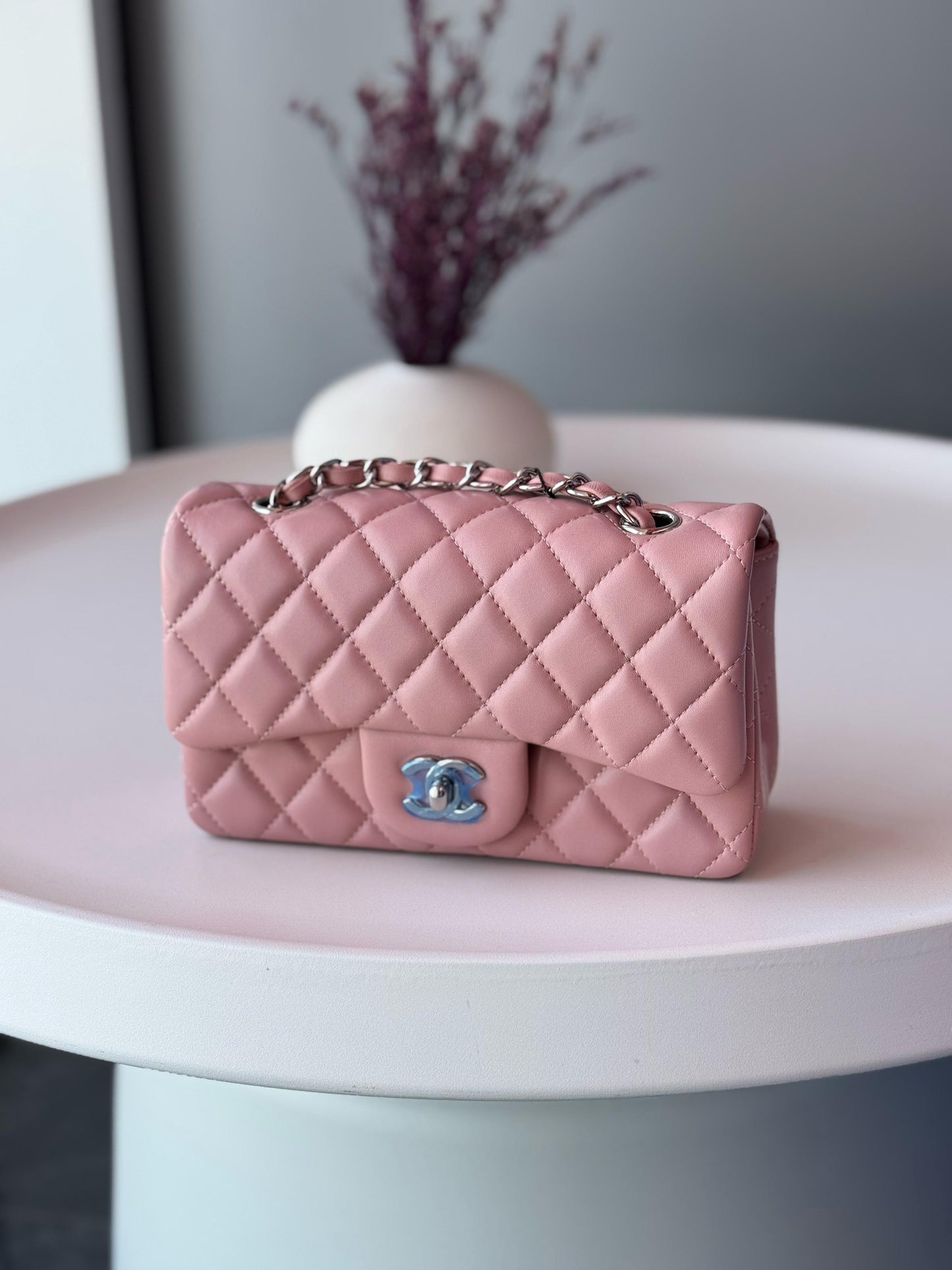 CHANEL😍(soft leather )