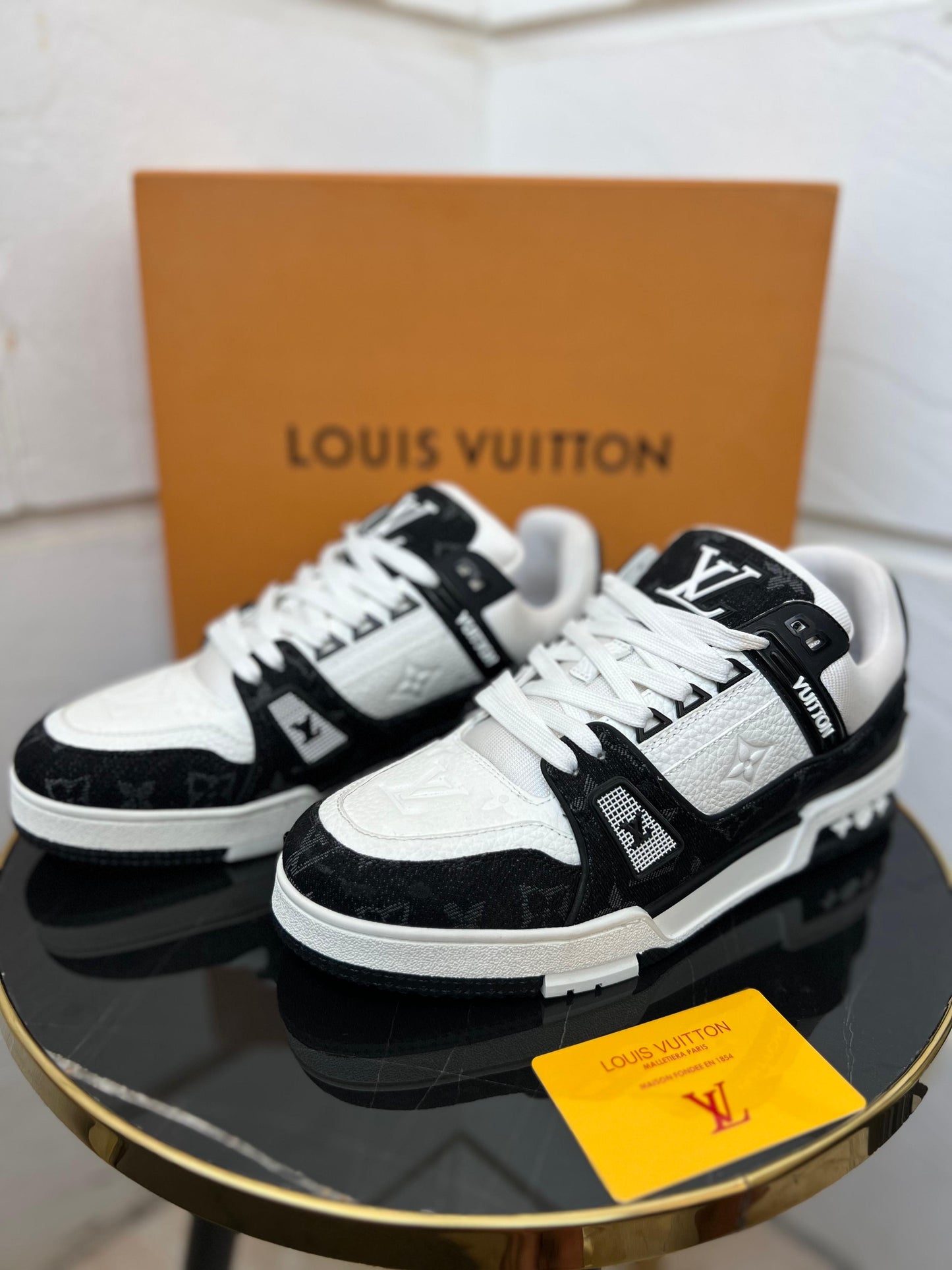 LV