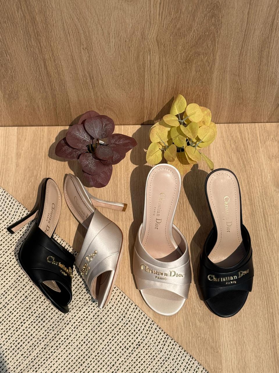 *DIOR*