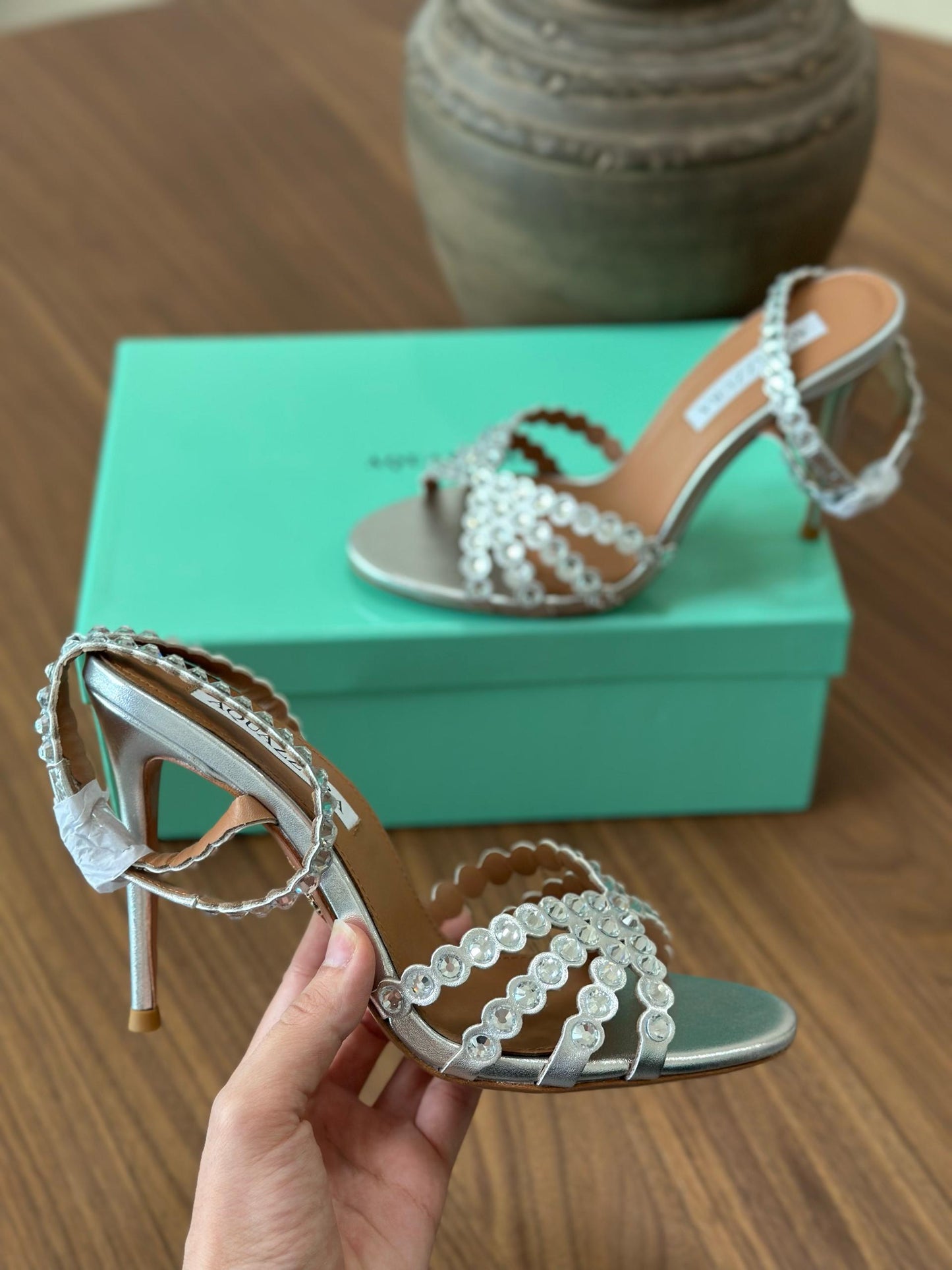 AQUAZZURA