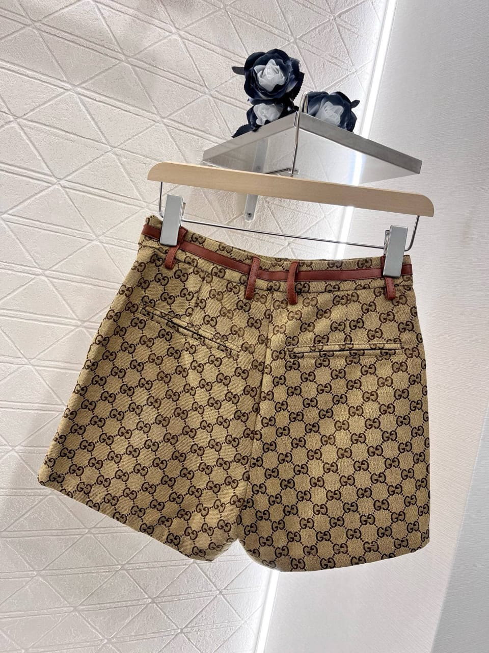 GUCCI 25
NEW COLLECTION