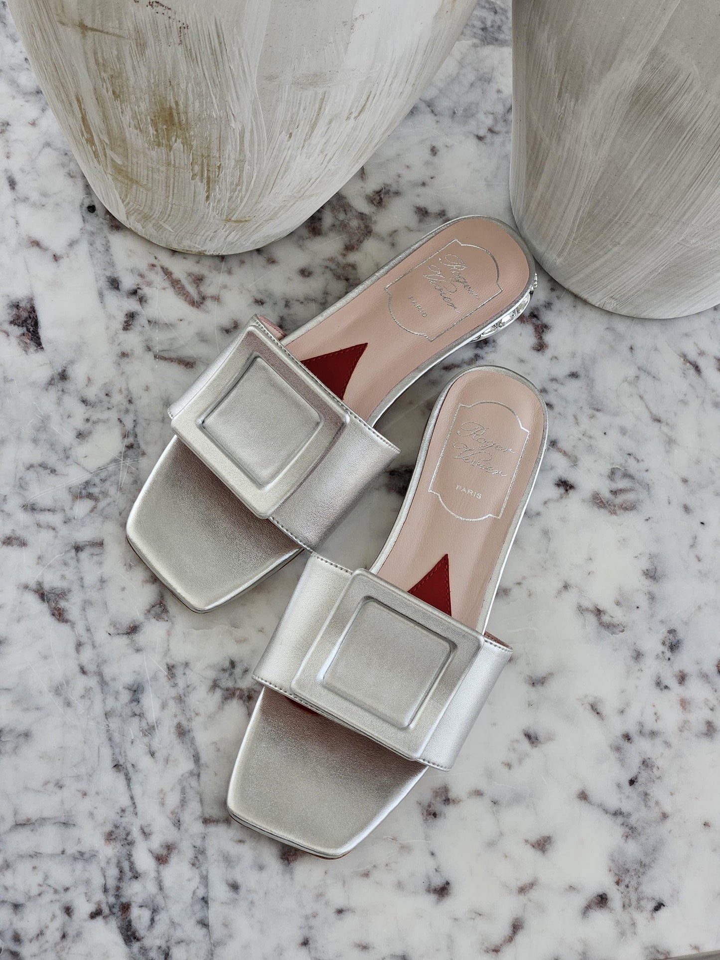 *Roger vivier*