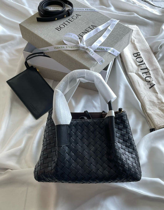 💚 BOTTEGA VENETA HAND BAG💚NEW COLLECTION