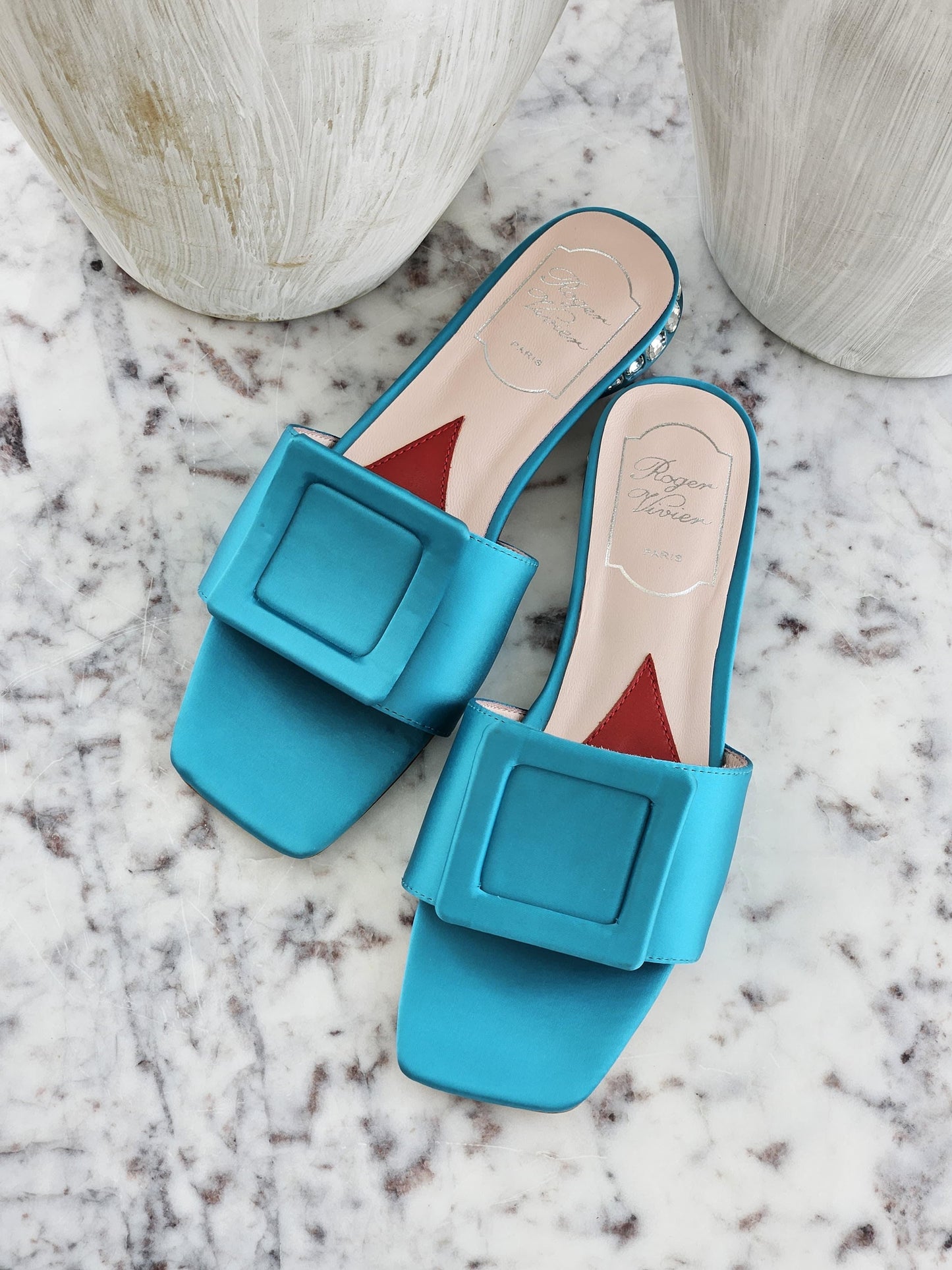 *Roger vivier*