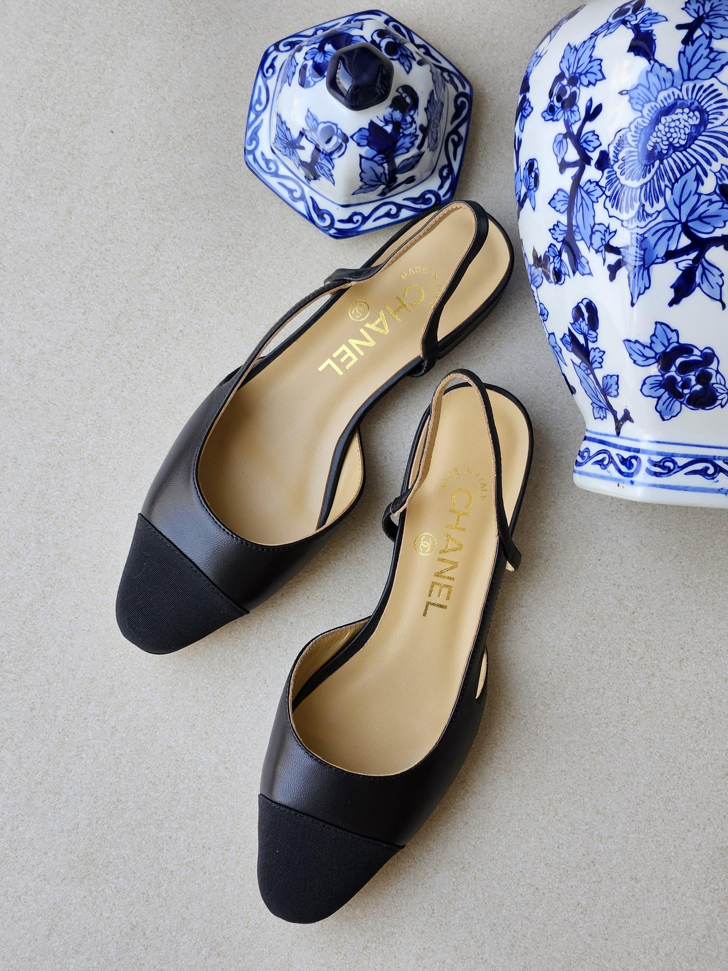 *CHANEL*