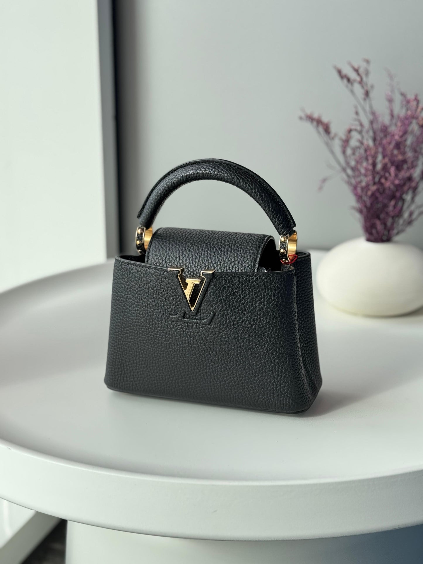LV