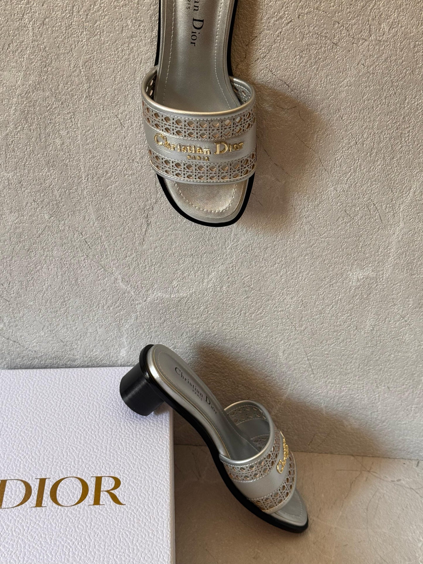 Dior